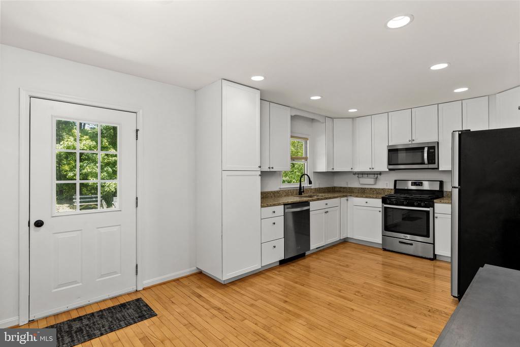 105 SWINDLER HOLLOW RD, SPERRYVILLE, Virginia 22740, 3 Bedrooms Bedrooms, ,2 BathroomsBathrooms,Residential,105 SWINDLER HOLLOW RD,VARP2002648 MLS # VARP2002648