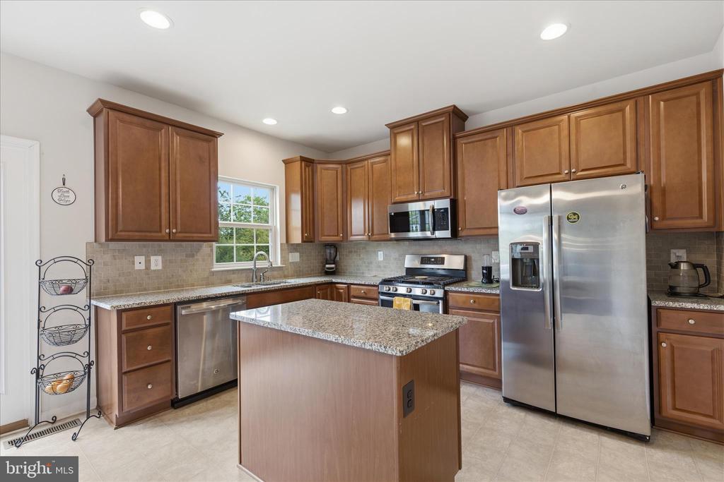 1623 FOWLER RIDGE CT, CHARLOTTESVILLE, Virginia 22901, 4 Bedrooms Bedrooms, ,3 BathroomsBathrooms,Residential,1623 FOWLER RIDGE CT,VAAB2001232 MLS # VAAB2001232 1623 FOWLER RIDGE CT, CHARLOTTESVILLE, Virginia 22901, 4 Bedrooms Bedrooms, ,3 BathroomsBathrooms,Residential,1623 FOWLER RIDGE CT,VAAB2001232 MLS # VAAB2001232