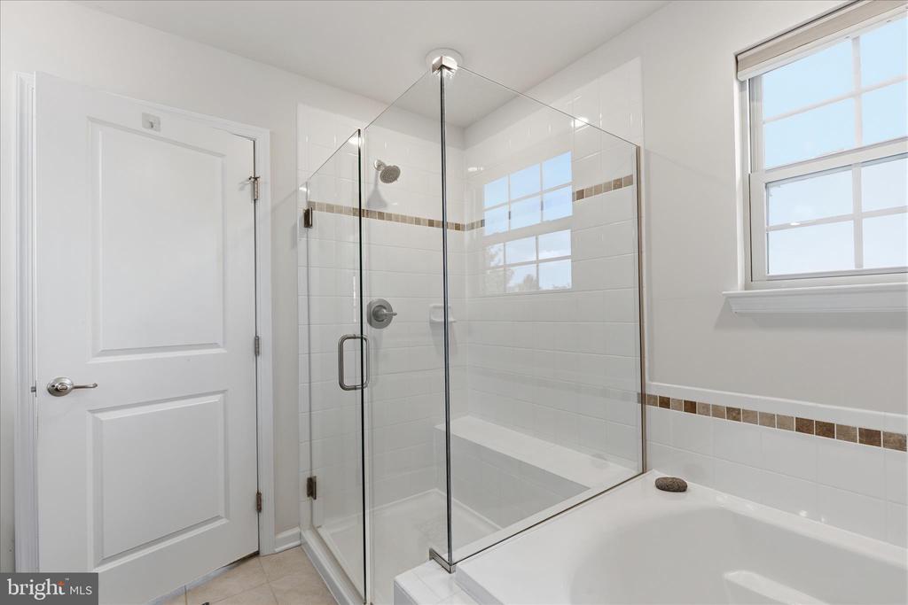 1623 FOWLER RIDGE CT, CHARLOTTESVILLE, Virginia 22901, 4 Bedrooms Bedrooms, ,3 BathroomsBathrooms,Residential,1623 FOWLER RIDGE CT,VAAB2001232 MLS # VAAB2001232 1623 FOWLER RIDGE CT, CHARLOTTESVILLE, Virginia 22901, 4 Bedrooms Bedrooms, ,3 BathroomsBathrooms,Residential,1623 FOWLER RIDGE CT,VAAB2001232 MLS # VAAB2001232