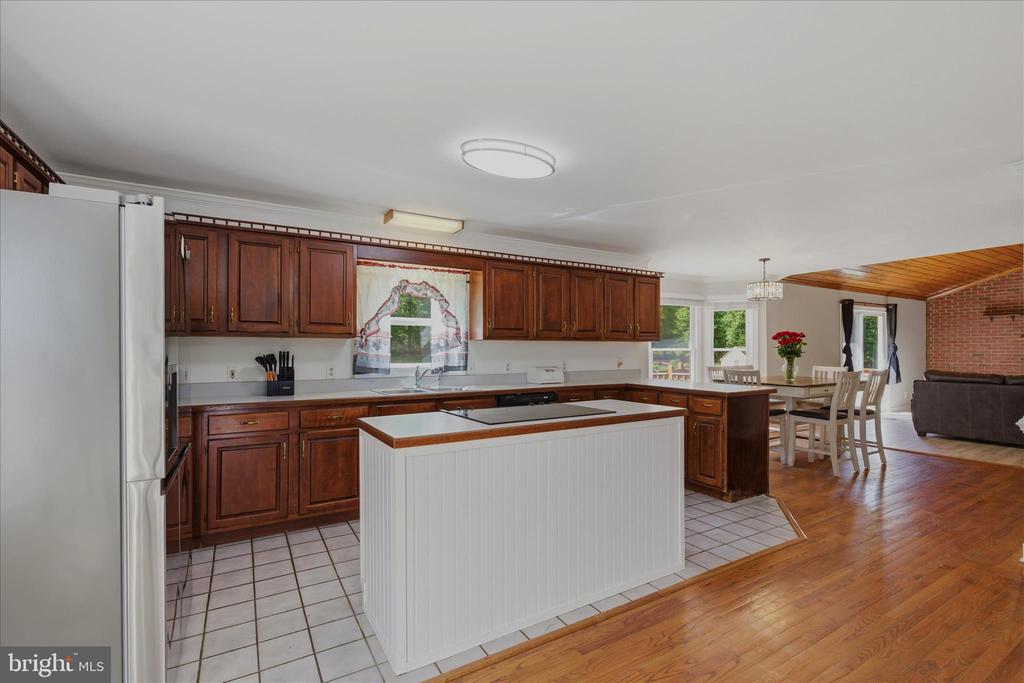 7002 ASPEN LN, SPOTSYLVANIA, Virginia 22551, 4 Bedrooms Bedrooms, ,2 BathroomsBathrooms,Residential,7002 ASPEN LN,VASP2042070 MLS # VASP2042070 7002 ASPEN LN, SPOTSYLVANIA, Virginia 22551, 4 Bedrooms Bedrooms, ,2 BathroomsBathrooms,Residential,7002 ASPEN LN,VASP2042070 MLS # VASP2042070