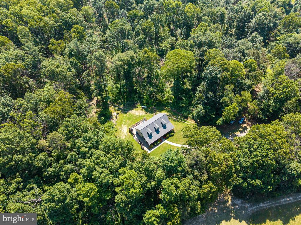 215 BRICK CHURCH LN, SHENANDOAH, Virginia 22849, 3 Bedrooms Bedrooms, ,2 BathroomsBathrooms,Residential,215 BRICK CHURCH LN,VAPA2006462 MLS # VAPA2006462