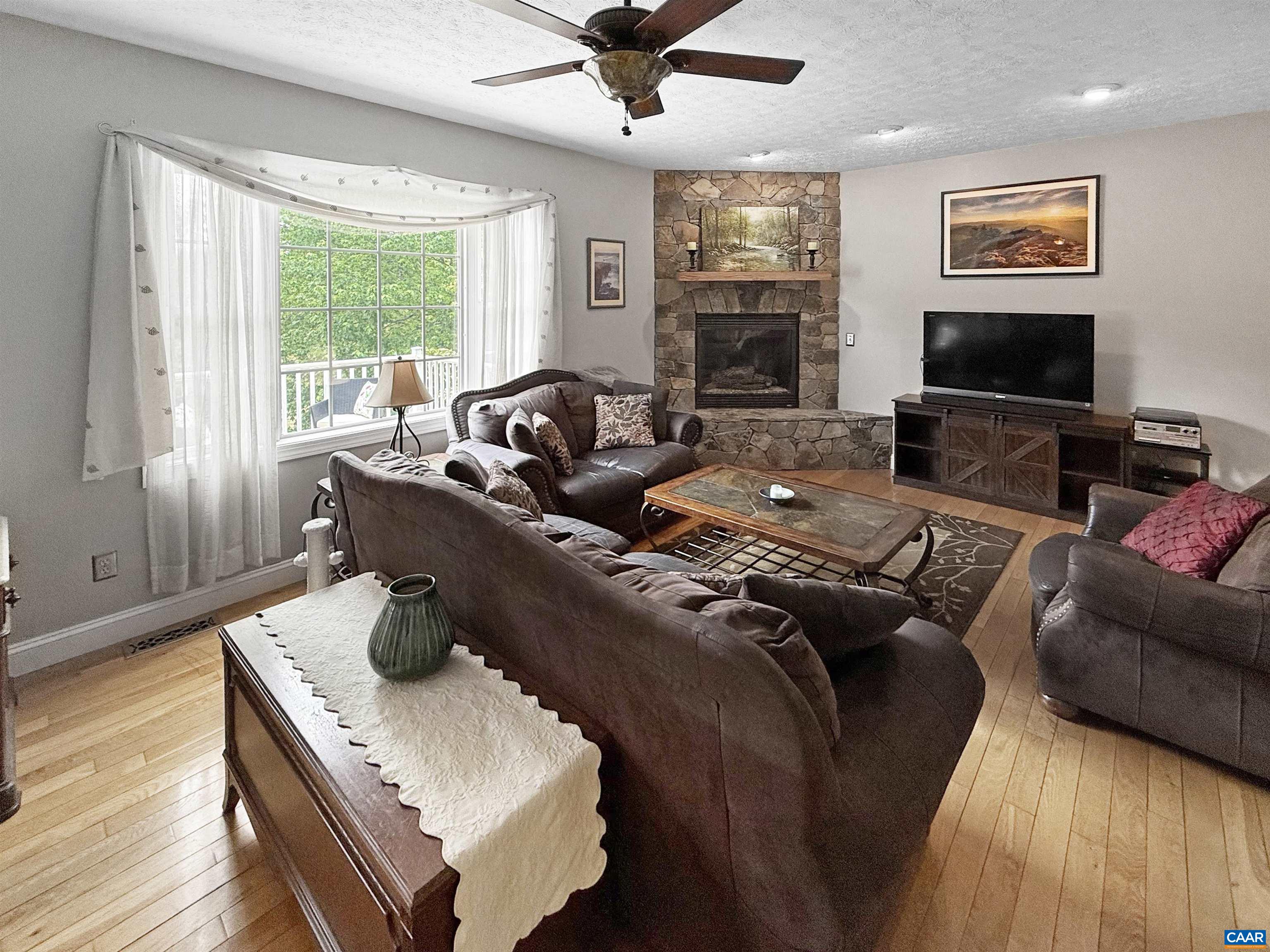1646 PUGHS STORE RD, AFTON, Virginia 22920, 4 Bedrooms Bedrooms, ,4 BathroomsBathrooms,Residential,1646 PUGHS STORE RD,676407 MLS # 676407 1646 PUGHS STORE RD, AFTON, Virginia 22920, 4 Bedrooms Bedrooms, ,4 BathroomsBathrooms,Residential,1646 PUGHS STORE RD,676407 MLS # 676407