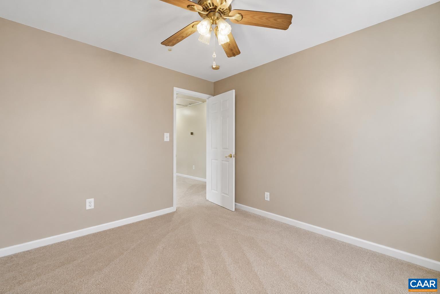 7793 WHITE OAK RD, RAPIDAN, Virginia 22733, 5 Bedrooms Bedrooms, ,3 BathroomsBathrooms,Residential,7793 WHITE OAK RD,676936 MLS # 676936 7793 WHITE OAK RD, RAPIDAN, Virginia 22733, 5 Bedrooms Bedrooms, ,3 BathroomsBathrooms,Residential,7793 WHITE OAK RD,676936 MLS # 676936
