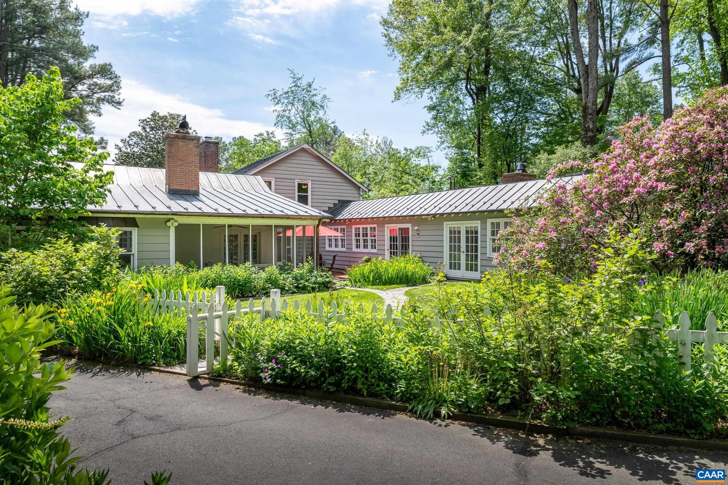 1930 WHITE HALL RD, CROZET, Virginia 22932, 4 Bedrooms Bedrooms, ,3 BathroomsBathrooms,Residential,DOGWOOD GLEN,1930 WHITE HALL RD,677273 MLS # 677273