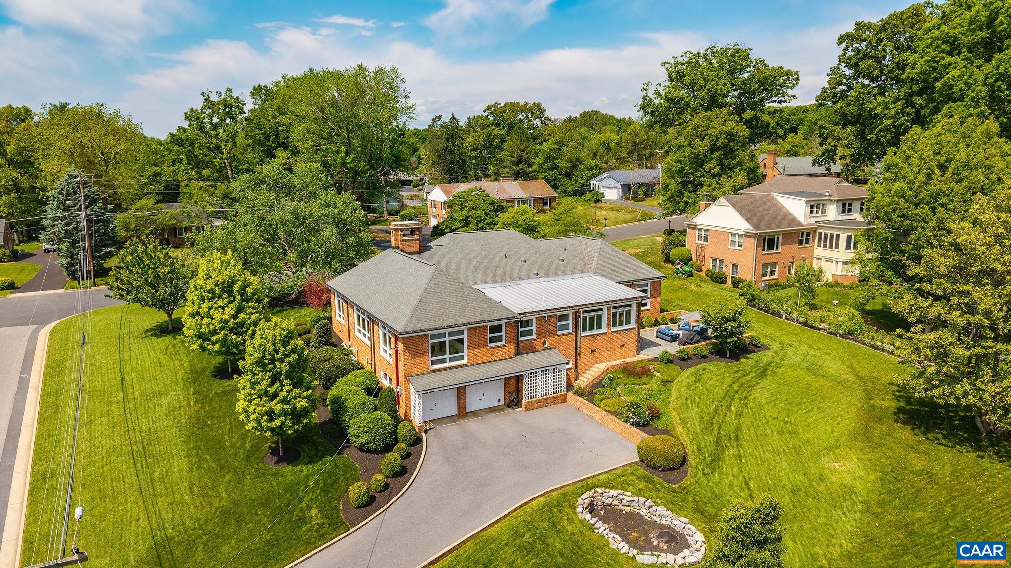1080 FAIRWAY DR, WAYNESBORO, Virginia 22980, 3 Bedrooms Bedrooms, ,2 BathroomsBathrooms,Residential,1080 FAIRWAY DR,677352 MLS # 677352 1080 FAIRWAY DR, WAYNESBORO, Virginia 22980, 3 Bedrooms Bedrooms, ,2 BathroomsBathrooms,Residential,1080 FAIRWAY DR,677352 MLS # 677352