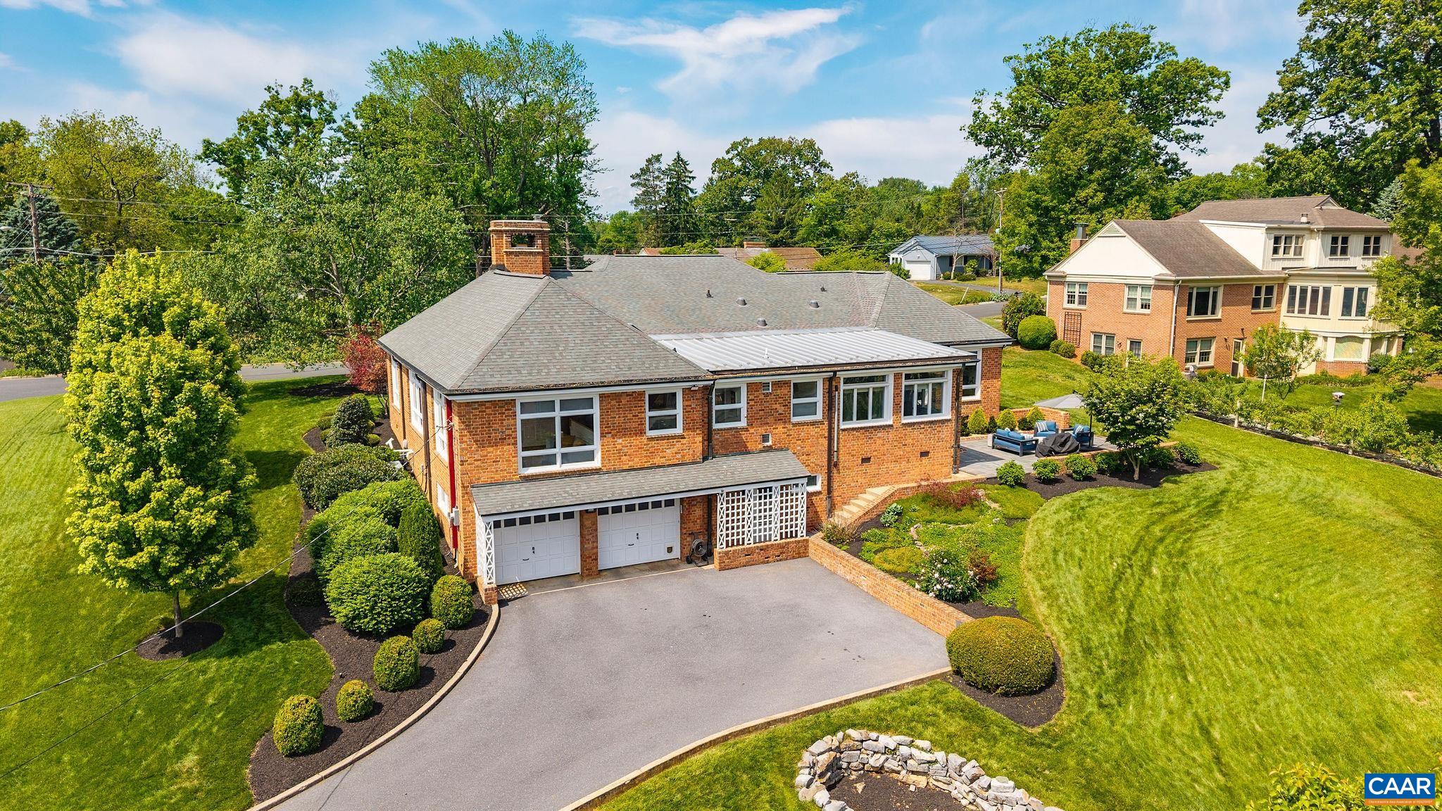 1080 FAIRWAY DR, WAYNESBORO, Virginia 22980, 3 Bedrooms Bedrooms, ,2 BathroomsBathrooms,Residential,1080 FAIRWAY DR,677352 MLS # 677352 1080 FAIRWAY DR, WAYNESBORO, Virginia 22980, 3 Bedrooms Bedrooms, ,2 BathroomsBathrooms,Residential,1080 FAIRWAY DR,677352 MLS # 677352