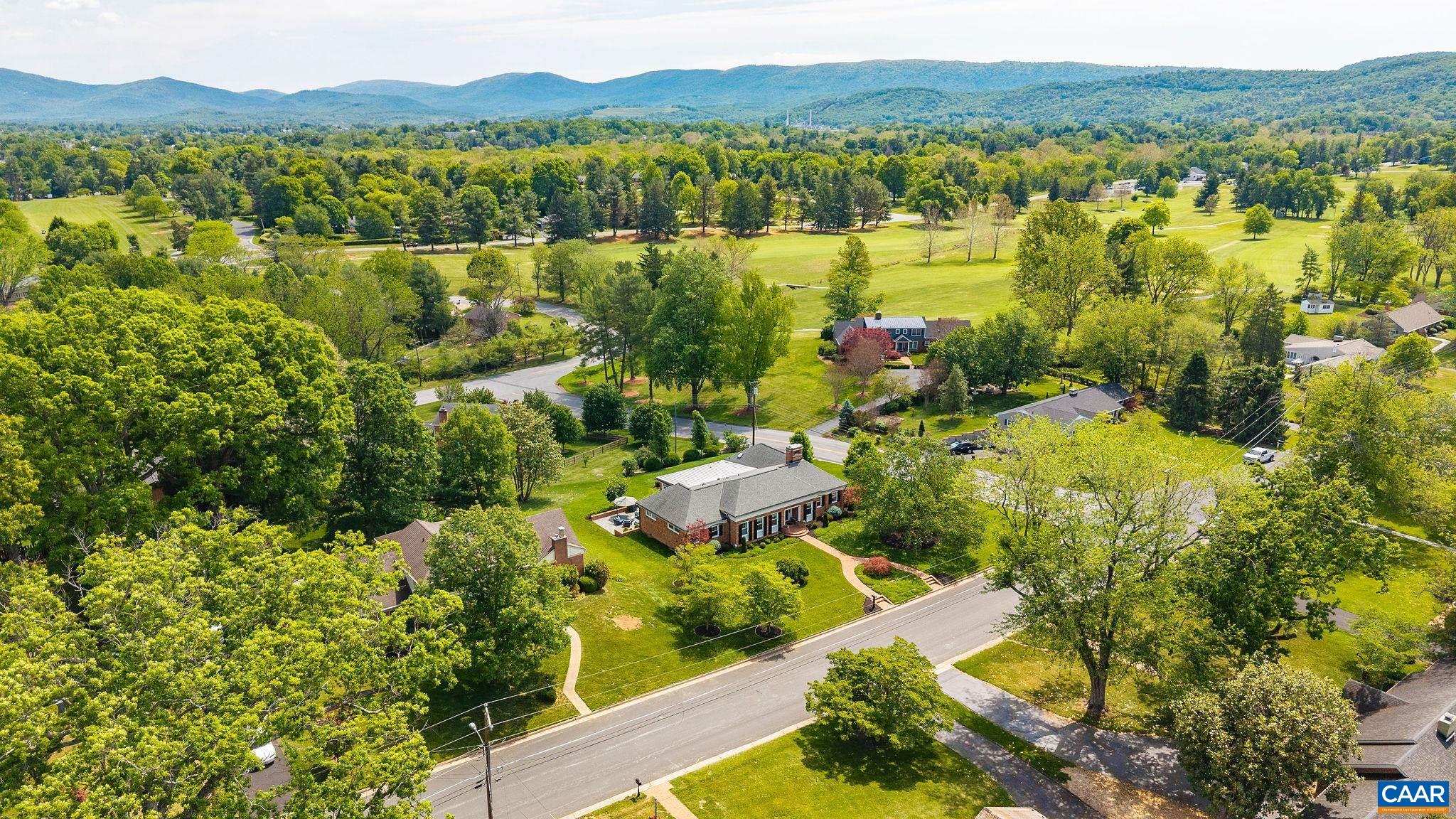1080 FAIRWAY DR, WAYNESBORO, Virginia 22980, 3 Bedrooms Bedrooms, ,2 BathroomsBathrooms,Residential,1080 FAIRWAY DR,677352 MLS # 677352 1080 FAIRWAY DR, WAYNESBORO, Virginia 22980, 3 Bedrooms Bedrooms, ,2 BathroomsBathrooms,Residential,1080 FAIRWAY DR,677352 MLS # 677352