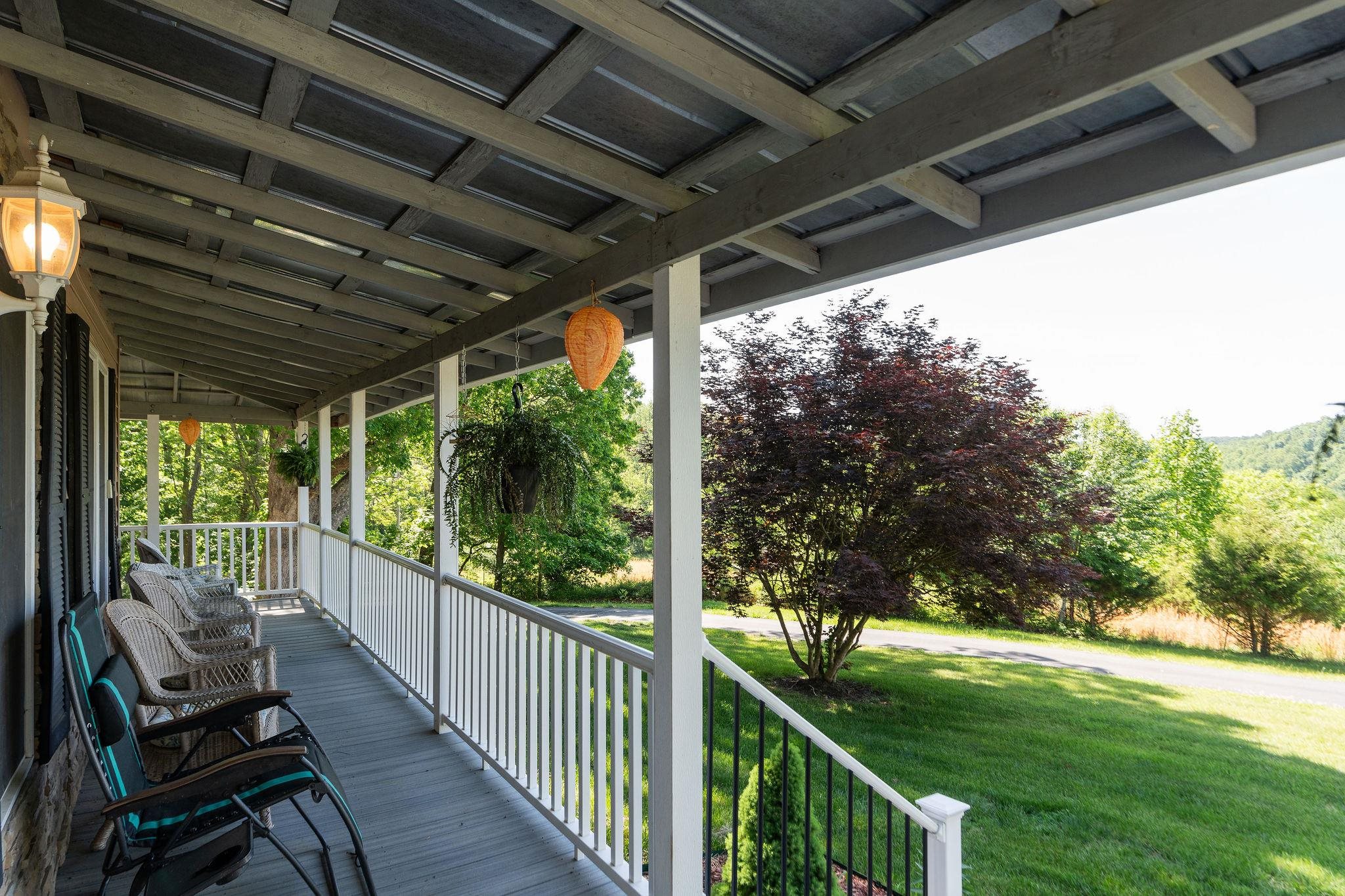 875 CAMPBELLS HOLLOW RD, MIDDLEBROOK, Virginia 24459, 3 Bedrooms Bedrooms, ,2 BathroomsBathrooms,Residential,875 CAMPBELLS HOLLOW RD,677353 MLS # 677353