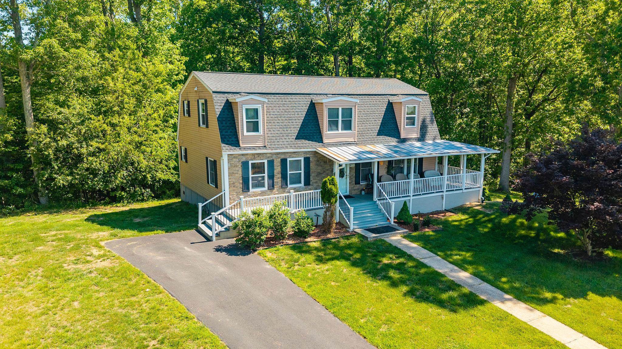 875 CAMPBELLS HOLLOW RD, MIDDLEBROOK, Virginia 24459, 3 Bedrooms Bedrooms, ,2 BathroomsBathrooms,Residential,875 CAMPBELLS HOLLOW RD,677353 MLS # 677353