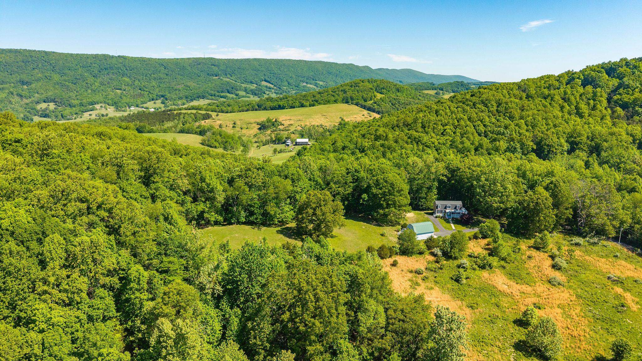 875 CAMPBELLS HOLLOW RD, MIDDLEBROOK, Virginia 24459, 3 Bedrooms Bedrooms, ,2 BathroomsBathrooms,Residential,875 CAMPBELLS HOLLOW RD,677353 MLS # 677353