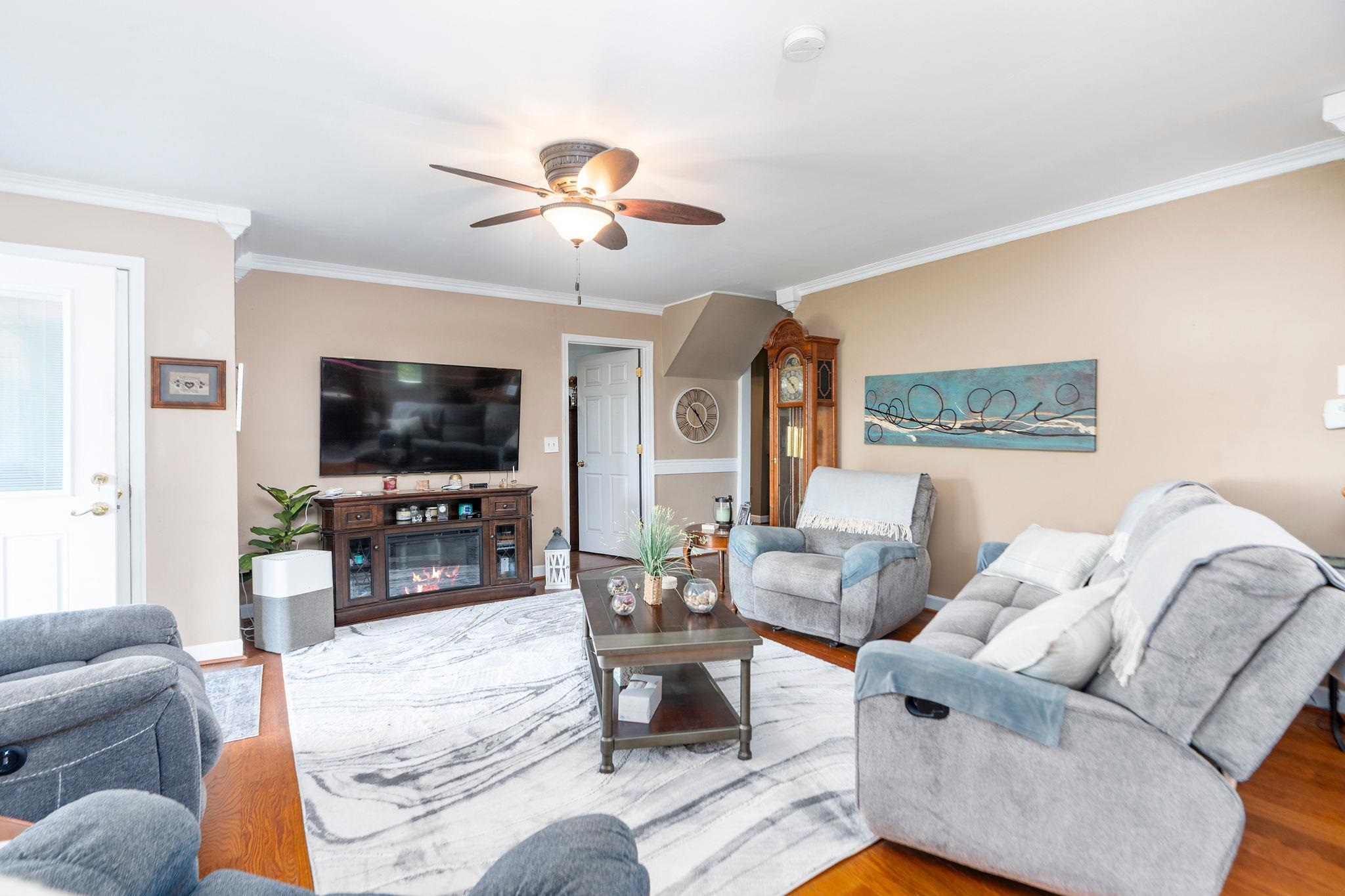 875 CAMPBELLS HOLLOW RD, MIDDLEBROOK, Virginia 24459, 3 Bedrooms Bedrooms, ,2 BathroomsBathrooms,Residential,875 CAMPBELLS HOLLOW RD,677353 MLS # 677353