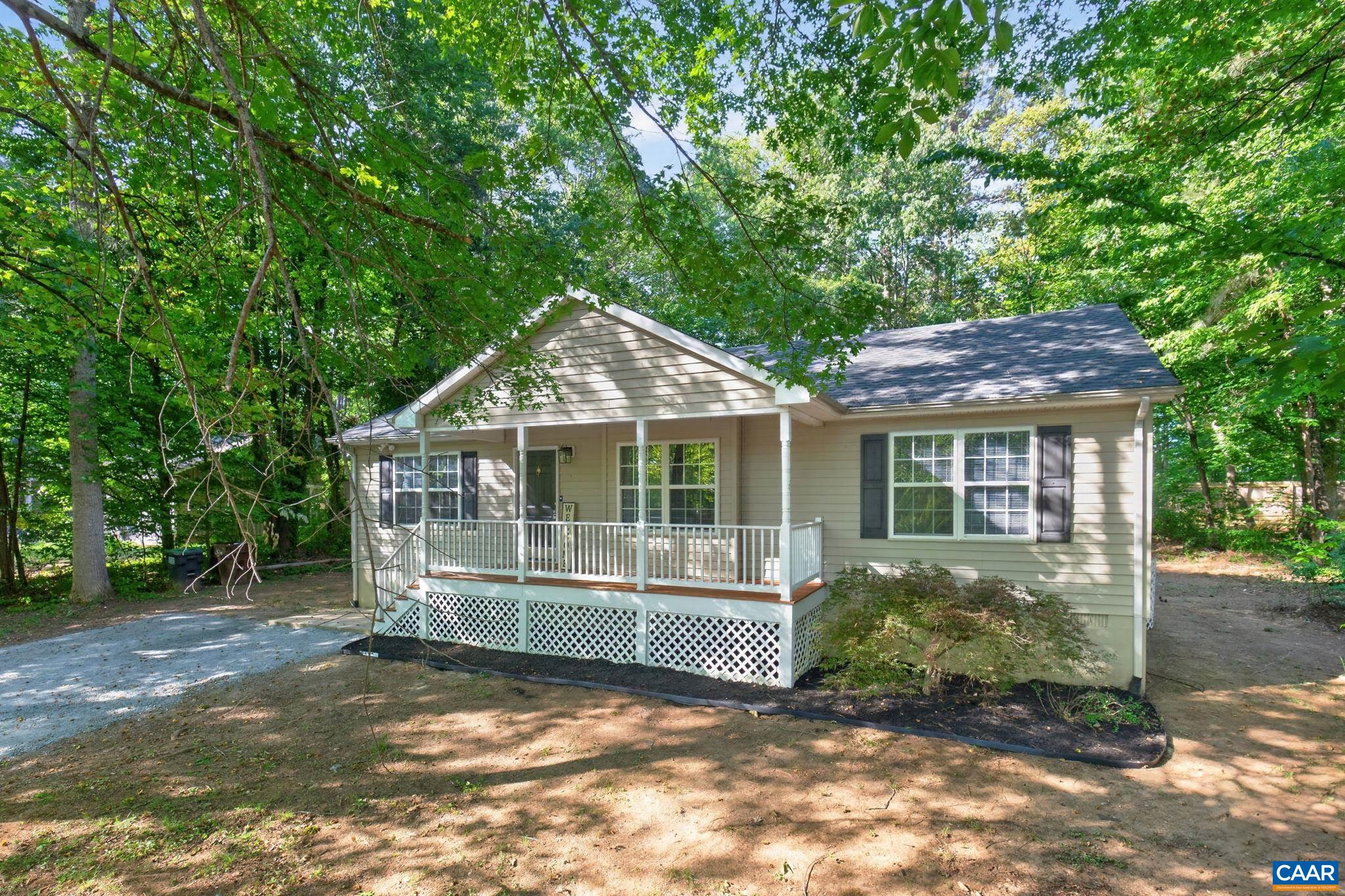 8 JENNINGS DR, PALMYRA, Virginia 22963, 3 Bedrooms Bedrooms, ,2 BathroomsBathrooms,Residential,8 JENNINGS DR,677354 MLS # 677354