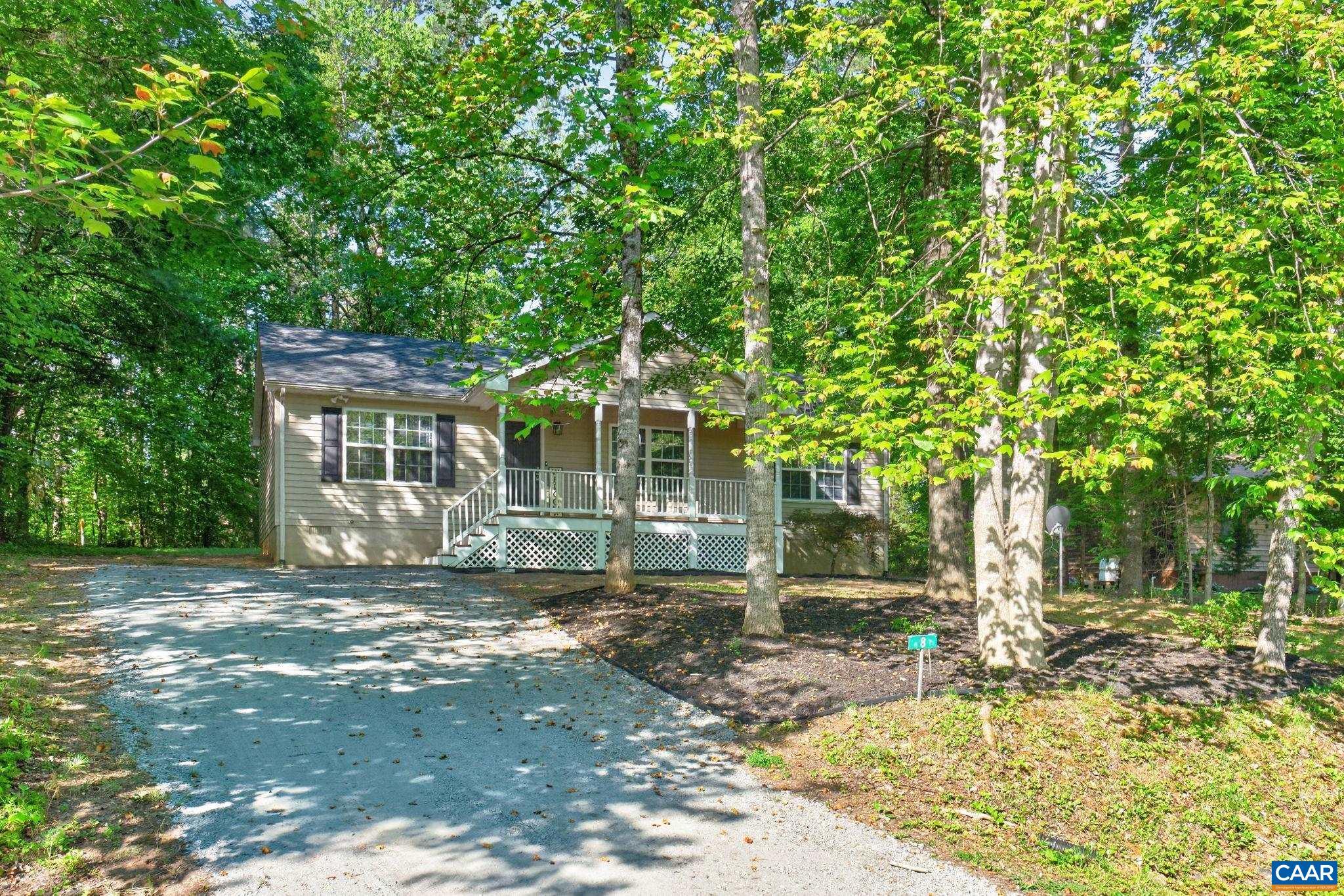 8 JENNINGS DR, PALMYRA, Virginia 22963, 3 Bedrooms Bedrooms, ,2 BathroomsBathrooms,Residential,8 JENNINGS DR,677354 MLS # 677354