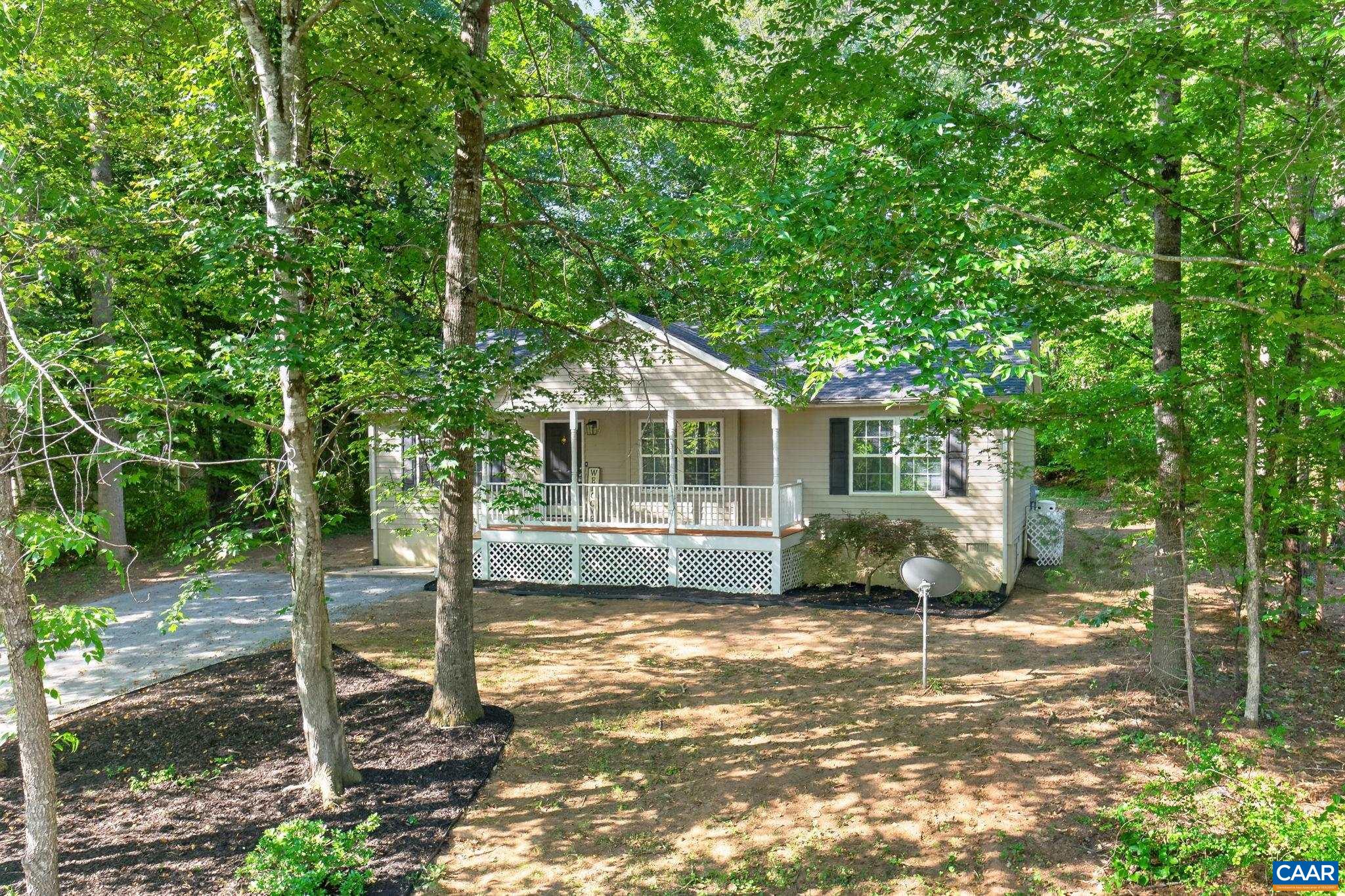 8 JENNINGS DR, PALMYRA, Virginia 22963, 3 Bedrooms Bedrooms, ,2 BathroomsBathrooms,Residential,8 JENNINGS DR,677354 MLS # 677354