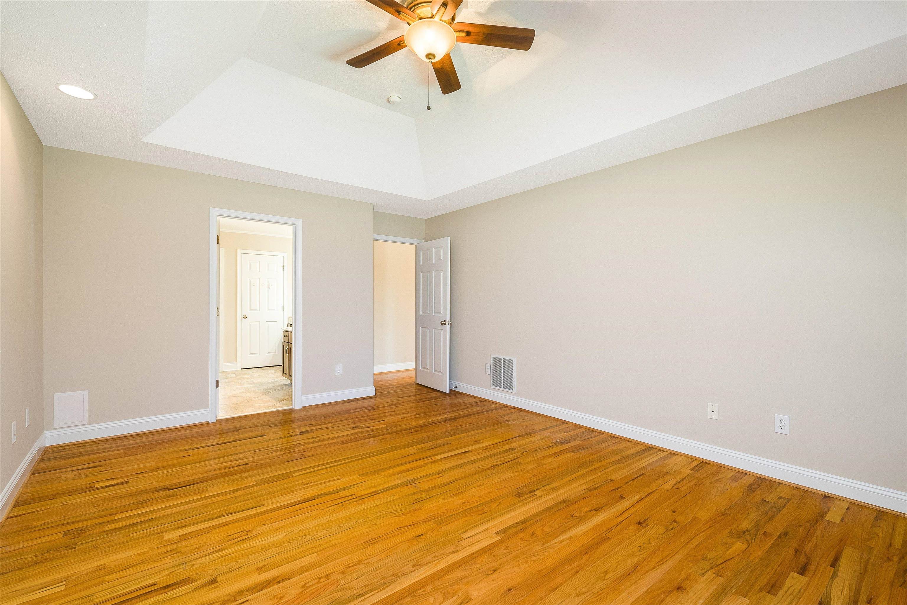 49 BOWMANS RUN DR, STUARTS DRAFT, Virginia 24477, 5 Bedrooms Bedrooms, ,3 BathroomsBathrooms,Residential,49 BOWMANS RUN DR,677357 MLS # 677357