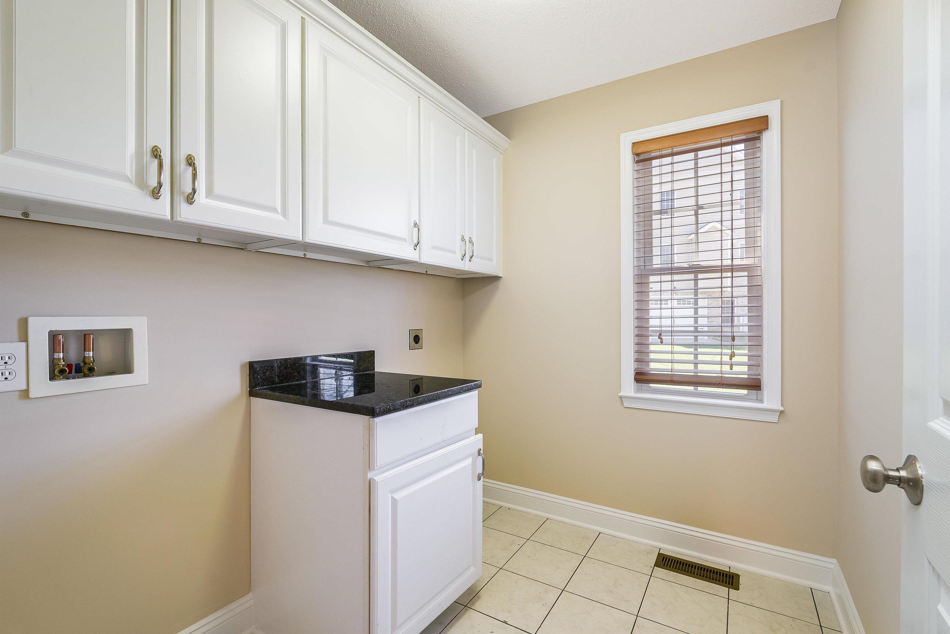 49 BOWMANS RUN DR, STUARTS DRAFT, Virginia 24477, 5 Bedrooms Bedrooms, ,3 BathroomsBathrooms,Residential,49 BOWMANS RUN DR,677357 MLS # 677357