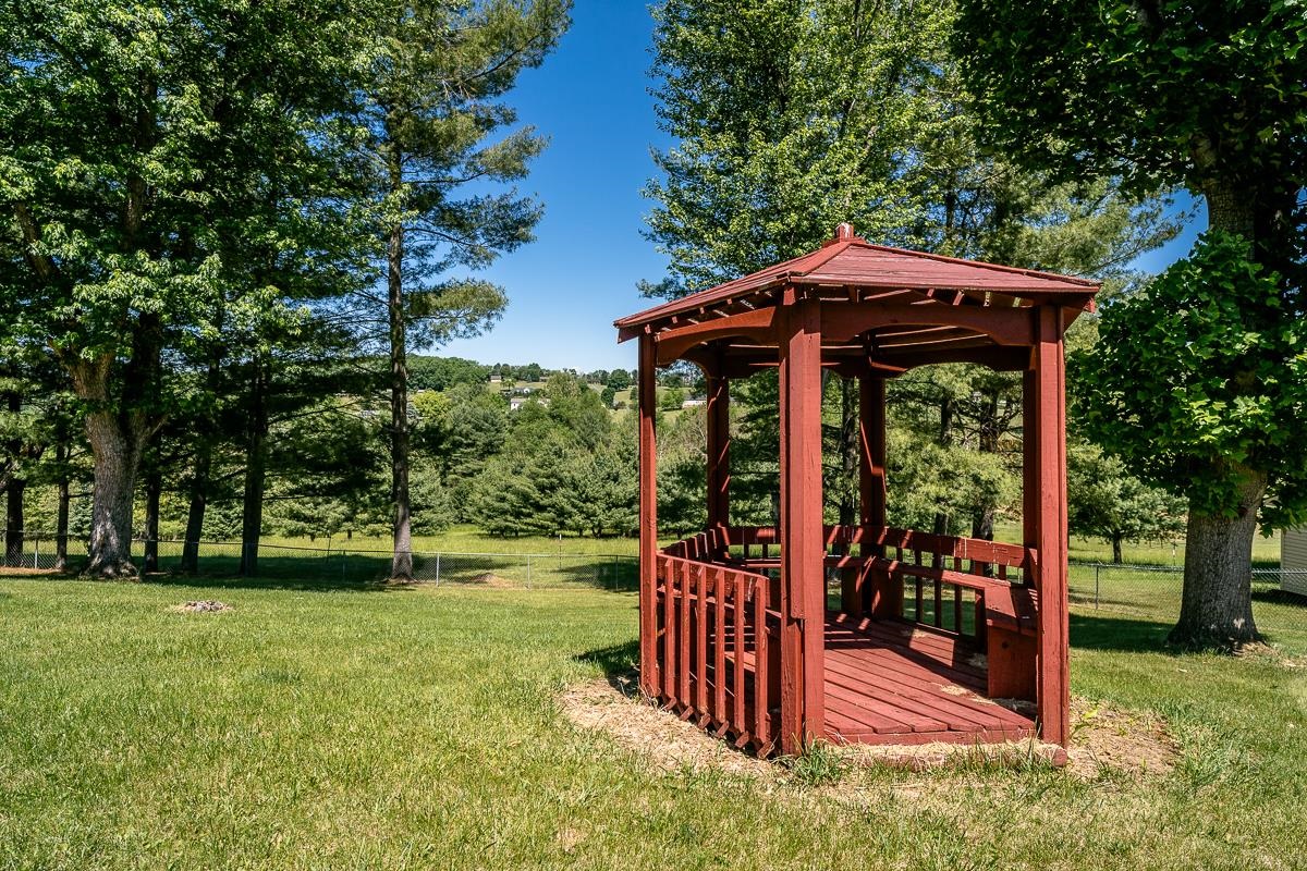59 CONFEDERATE ST, VERONA, Virginia 24482, 4 Bedrooms Bedrooms, ,2 BathroomsBathrooms,Residential,59 CONFEDERATE ST,677364 MLS # 677364 59 CONFEDERATE ST, VERONA, Virginia 24482, 4 Bedrooms Bedrooms, ,2 BathroomsBathrooms,Residential,59 CONFEDERATE ST,677364 MLS # 677364
