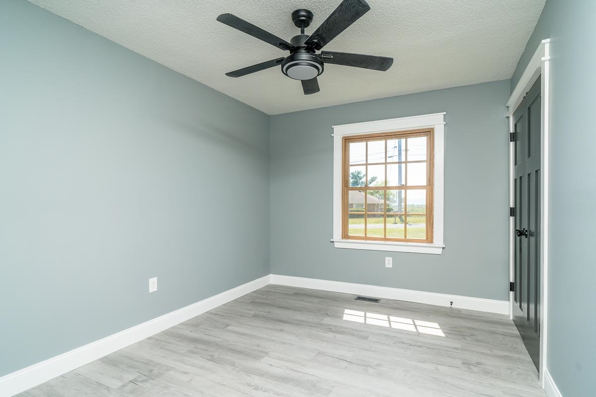 59 CONFEDERATE ST, VERONA, Virginia 24482, 4 Bedrooms Bedrooms, ,2 BathroomsBathrooms,Residential,59 CONFEDERATE ST,677364 MLS # 677364 59 CONFEDERATE ST, VERONA, Virginia 24482, 4 Bedrooms Bedrooms, ,2 BathroomsBathrooms,Residential,59 CONFEDERATE ST,677364 MLS # 677364