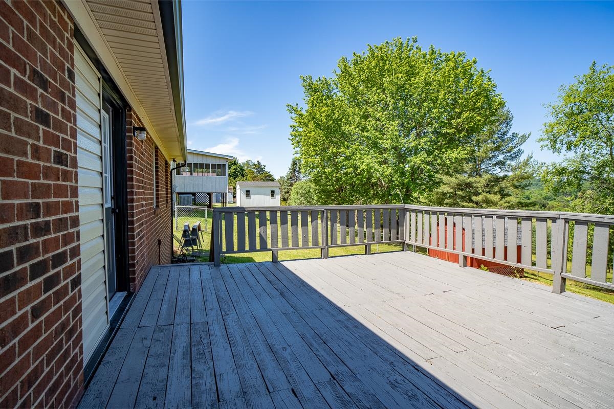 59 CONFEDERATE ST, VERONA, Virginia 24482, 4 Bedrooms Bedrooms, ,2 BathroomsBathrooms,Residential,59 CONFEDERATE ST,677364 MLS # 677364 59 CONFEDERATE ST, VERONA, Virginia 24482, 4 Bedrooms Bedrooms, ,2 BathroomsBathrooms,Residential,59 CONFEDERATE ST,677364 MLS # 677364