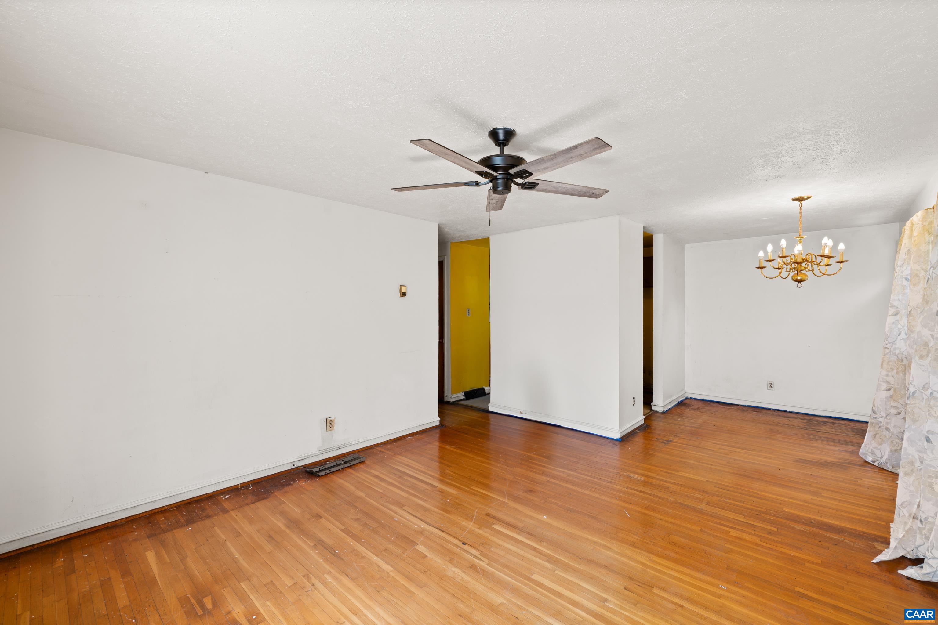 837 RIDGE ST, CHARLOTTESVILLE, Virginia 22902, 3 Bedrooms Bedrooms, ,1 BathroomBathrooms,Residential,837 RIDGE ST,677365 MLS # 677365 837 RIDGE ST, CHARLOTTESVILLE, Virginia 22902, 3 Bedrooms Bedrooms, ,1 BathroomBathrooms,Residential,837 RIDGE ST,677365 MLS # 677365