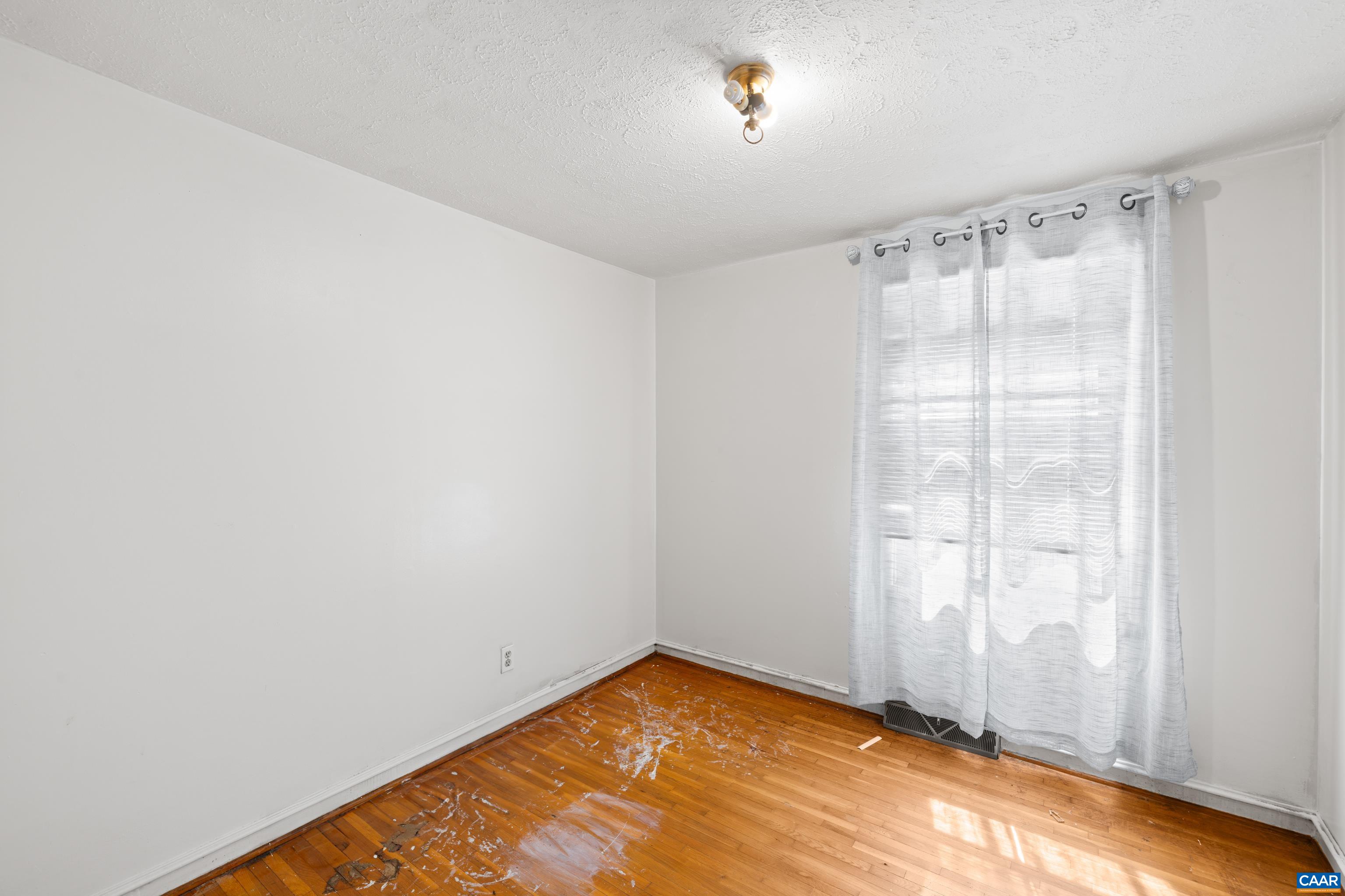 837 RIDGE ST, CHARLOTTESVILLE, Virginia 22902, 3 Bedrooms Bedrooms, ,1 BathroomBathrooms,Residential,837 RIDGE ST,677365 MLS # 677365 837 RIDGE ST, CHARLOTTESVILLE, Virginia 22902, 3 Bedrooms Bedrooms, ,1 BathroomBathrooms,Residential,837 RIDGE ST,677365 MLS # 677365
