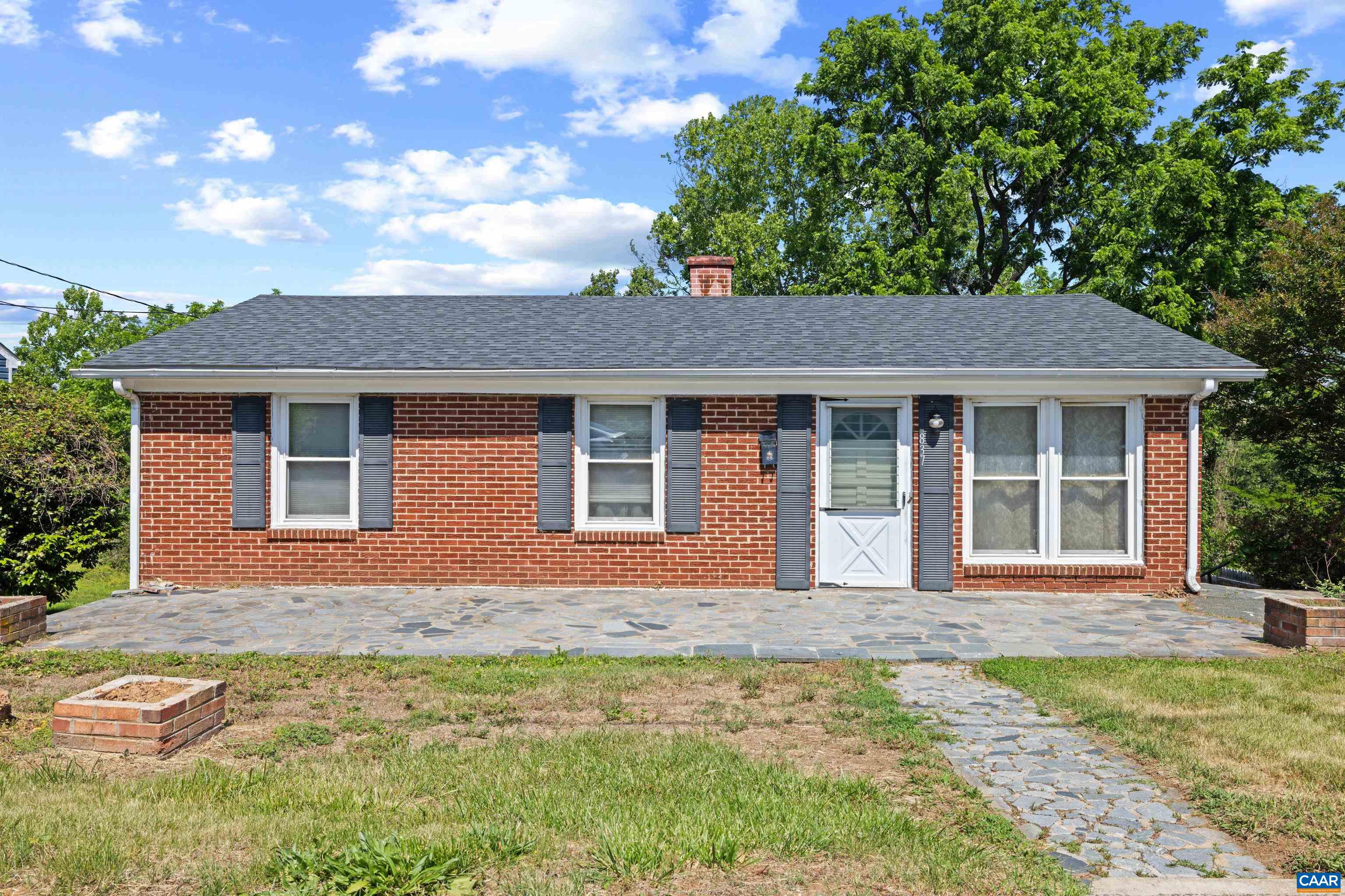 837 RIDGE ST, CHARLOTTESVILLE, Virginia 22902, 3 Bedrooms Bedrooms, ,1 BathroomBathrooms,Residential,837 RIDGE ST,677365 MLS # 677365 837 RIDGE ST, CHARLOTTESVILLE, Virginia 22902, 3 Bedrooms Bedrooms, ,1 BathroomBathrooms,Residential,837 RIDGE ST,677365 MLS # 677365