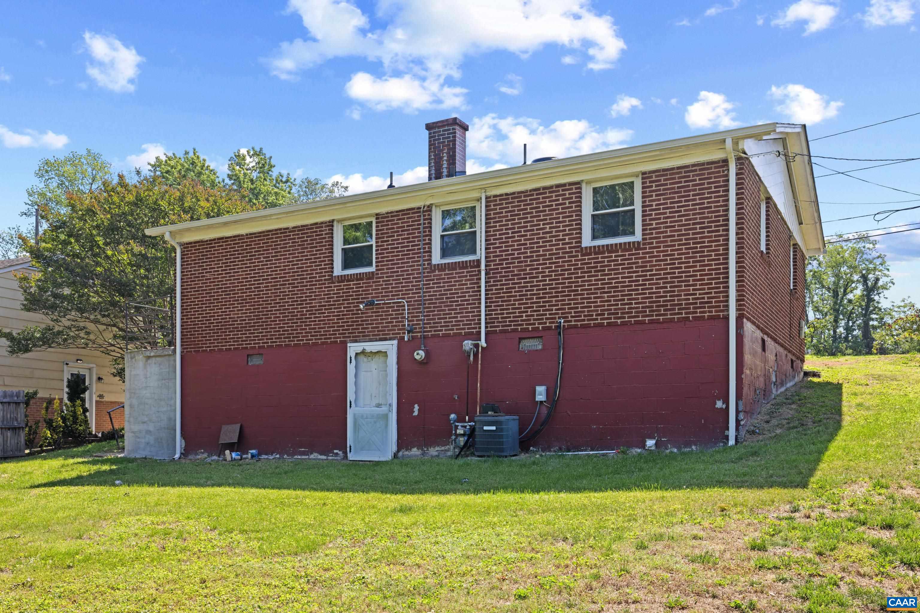 837 RIDGE ST, CHARLOTTESVILLE, Virginia 22902, 3 Bedrooms Bedrooms, ,1 BathroomBathrooms,Residential,837 RIDGE ST,677365 MLS # 677365 837 RIDGE ST, CHARLOTTESVILLE, Virginia 22902, 3 Bedrooms Bedrooms, ,1 BathroomBathrooms,Residential,837 RIDGE ST,677365 MLS # 677365