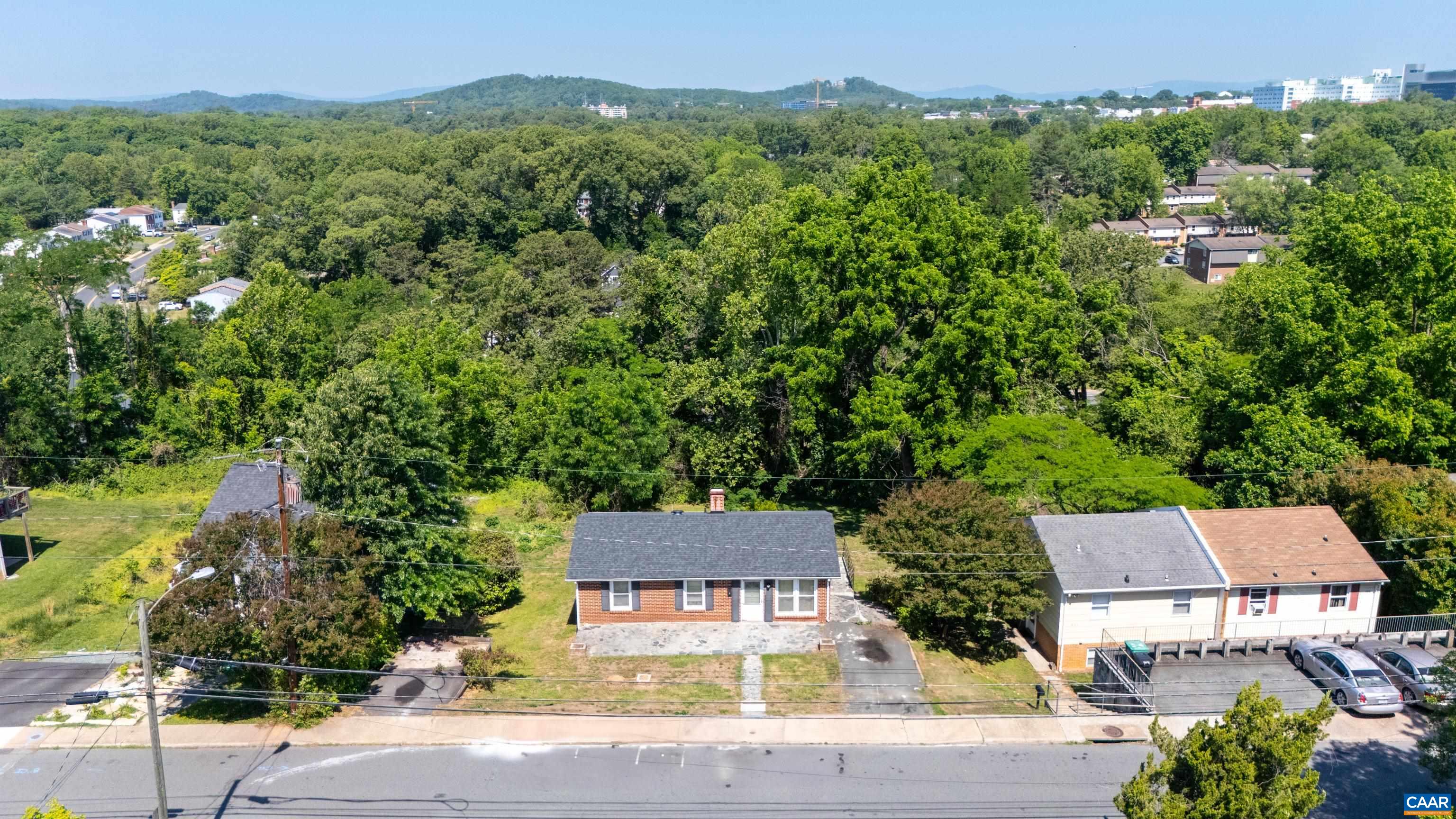 837 RIDGE ST, CHARLOTTESVILLE, Virginia 22902, 3 Bedrooms Bedrooms, ,1 BathroomBathrooms,Residential,837 RIDGE ST,677365 MLS # 677365 837 RIDGE ST, CHARLOTTESVILLE, Virginia 22902, 3 Bedrooms Bedrooms, ,1 BathroomBathrooms,Residential,837 RIDGE ST,677365 MLS # 677365