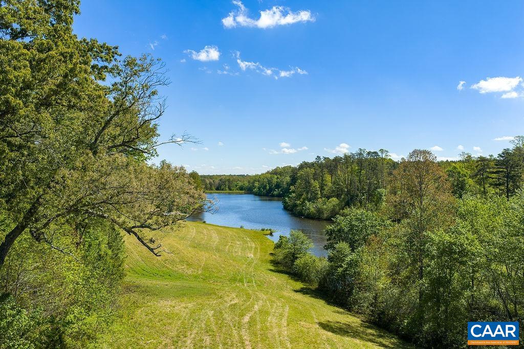 317 LAKE VIEW LN, PALMYRA, Virginia 22963, ,Farm,Jefferson Lake Farm,317 LAKE VIEW LN,677397 MLS # 677397