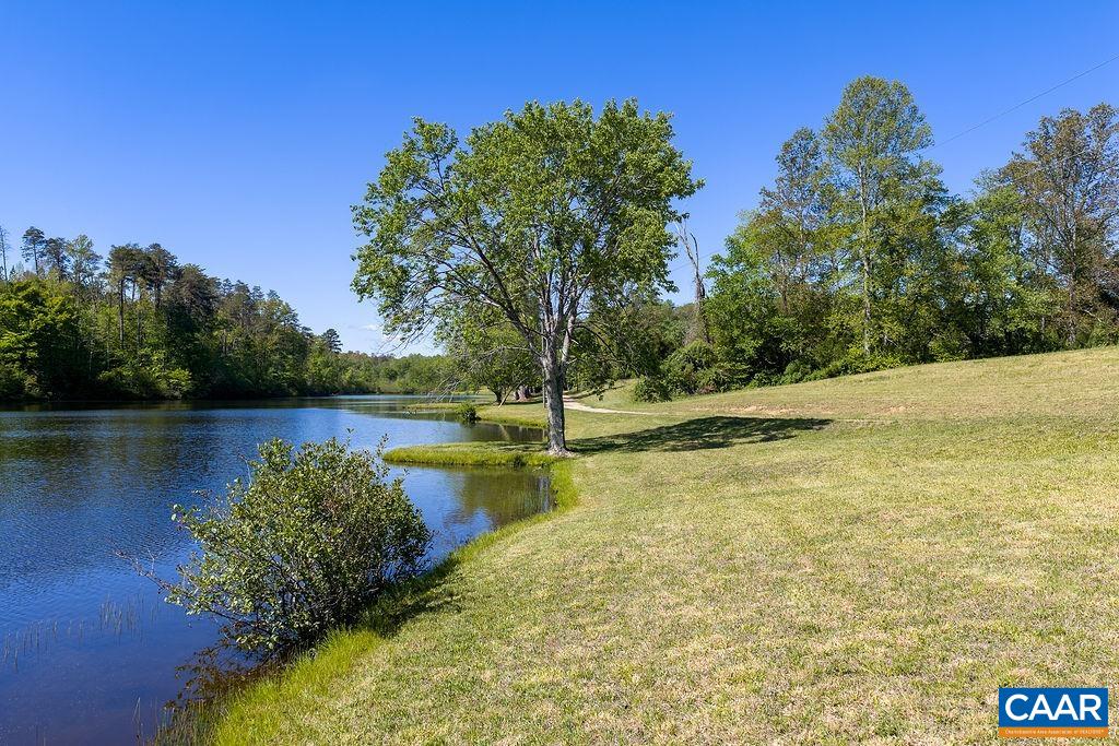 317 LAKE VIEW LN, PALMYRA, Virginia 22963, ,Farm,Jefferson Lake Farm,317 LAKE VIEW LN,677397 MLS # 677397