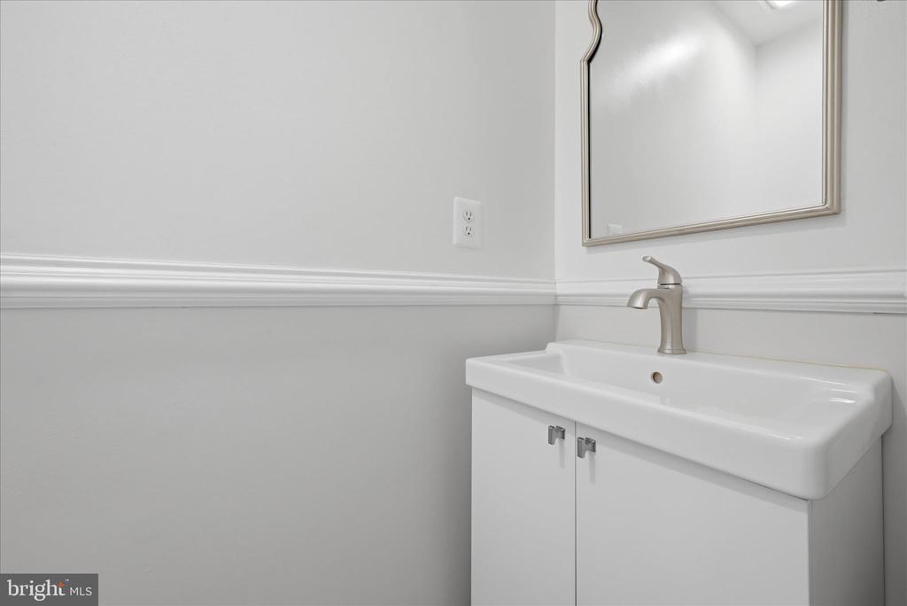 5811 GLEN EAGLES DR, FREDERICKSBURG, Virginia 22407, 4 Bedrooms Bedrooms, ,4 BathroomsBathrooms,Residential,5811 GLEN EAGLES DR,VASP2040596 MLS # VASP2040596 5811 GLEN EAGLES DR, FREDERICKSBURG, Virginia 22407, 4 Bedrooms Bedrooms, ,4 BathroomsBathrooms,Residential,5811 GLEN EAGLES DR,VASP2040596 MLS # VASP2040596