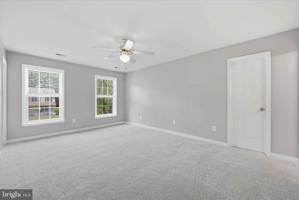 5811 GLEN EAGLES DR, FREDERICKSBURG, Virginia 22407, 4 Bedrooms Bedrooms, ,4 BathroomsBathrooms,Residential,5811 GLEN EAGLES DR,VASP2040596 MLS # VASP2040596 5811 GLEN EAGLES DR, FREDERICKSBURG, Virginia 22407, 4 Bedrooms Bedrooms, ,4 BathroomsBathrooms,Residential,5811 GLEN EAGLES DR,VASP2040596 MLS # VASP2040596