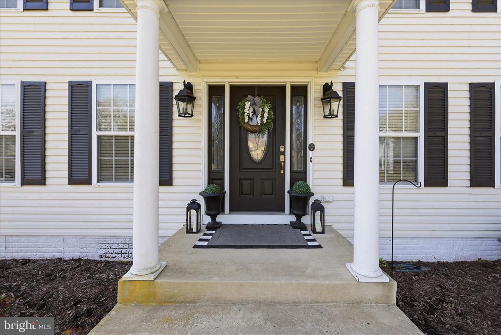5811 GLEN EAGLES DR, FREDERICKSBURG, Virginia 22407, 4 Bedrooms Bedrooms, ,4 BathroomsBathrooms,Residential,5811 GLEN EAGLES DR,VASP2040596 MLS # VASP2040596 5811 GLEN EAGLES DR, FREDERICKSBURG, Virginia 22407, 4 Bedrooms Bedrooms, ,4 BathroomsBathrooms,Residential,5811 GLEN EAGLES DR,VASP2040596 MLS # VASP2040596