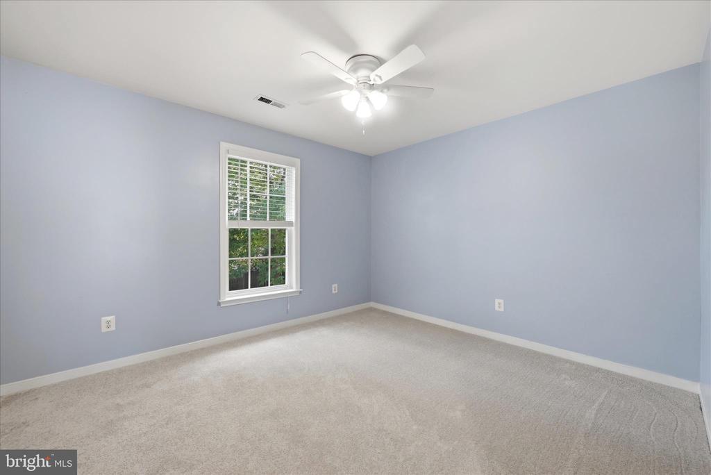 5811 GLEN EAGLES DR, FREDERICKSBURG, Virginia 22407, 4 Bedrooms Bedrooms, ,4 BathroomsBathrooms,Residential,5811 GLEN EAGLES DR,VASP2040596 MLS # VASP2040596 5811 GLEN EAGLES DR, FREDERICKSBURG, Virginia 22407, 4 Bedrooms Bedrooms, ,4 BathroomsBathrooms,Residential,5811 GLEN EAGLES DR,VASP2040596 MLS # VASP2040596
