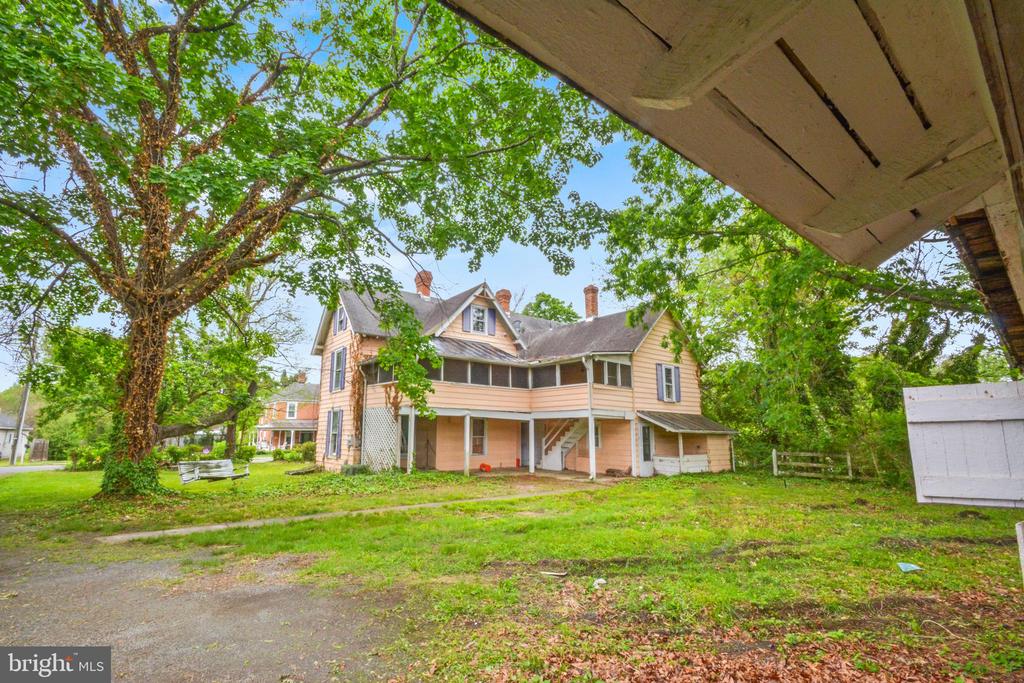 300 NORTH FRANKLIN, REMINGTON, Virginia 22734, 4 Bedrooms Bedrooms, ,4 BathroomsBathrooms,Residential,300 NORTH FRANKLIN,VAFQ2021954 MLS # VAFQ2021954 300 NORTH FRANKLIN, REMINGTON, Virginia 22734, 4 Bedrooms Bedrooms, ,4 BathroomsBathrooms,Residential,300 NORTH FRANKLIN,VAFQ2021954 MLS # VAFQ2021954