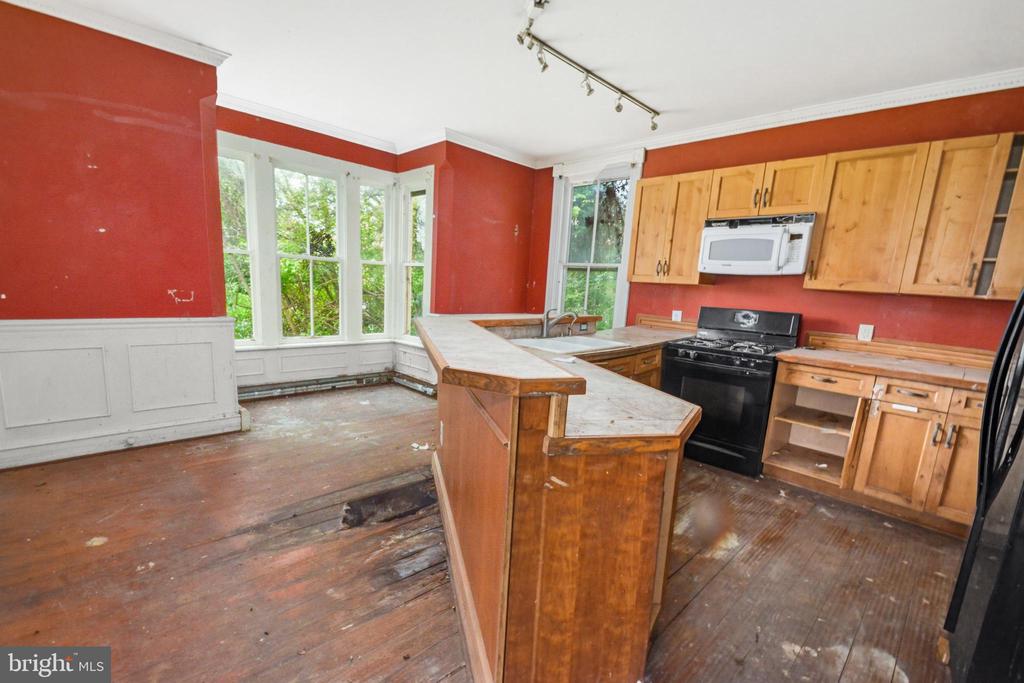 300 NORTH FRANKLIN, REMINGTON, Virginia 22734, 4 Bedrooms Bedrooms, ,4 BathroomsBathrooms,Residential,300 NORTH FRANKLIN,VAFQ2021954 MLS # VAFQ2021954 300 NORTH FRANKLIN, REMINGTON, Virginia 22734, 4 Bedrooms Bedrooms, ,4 BathroomsBathrooms,Residential,300 NORTH FRANKLIN,VAFQ2021954 MLS # VAFQ2021954