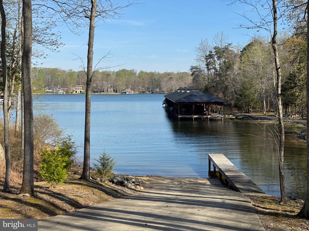 57 LIGHTHOUSE DR, BUMPASS, Virginia 23024, 5 Bedrooms Bedrooms, ,3 BathroomsBathrooms,Residential,57 LIGHTHOUSE DR,VALA2009888 MLS # VALA2009888 57 LIGHTHOUSE DR, BUMPASS, Virginia 23024, 5 Bedrooms Bedrooms, ,3 BathroomsBathrooms,Residential,57 LIGHTHOUSE DR,VALA2009888 MLS # VALA2009888