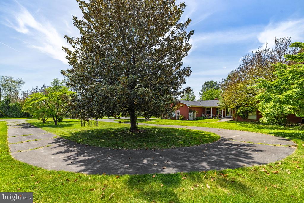 3934 RECTORTOWN RD, MARSHALL, Virginia 20115, 4 Bedrooms Bedrooms, ,2 BathroomsBathrooms,Residential,3934 RECTORTOWN RD,VAFQ2022142 MLS # VAFQ2022142