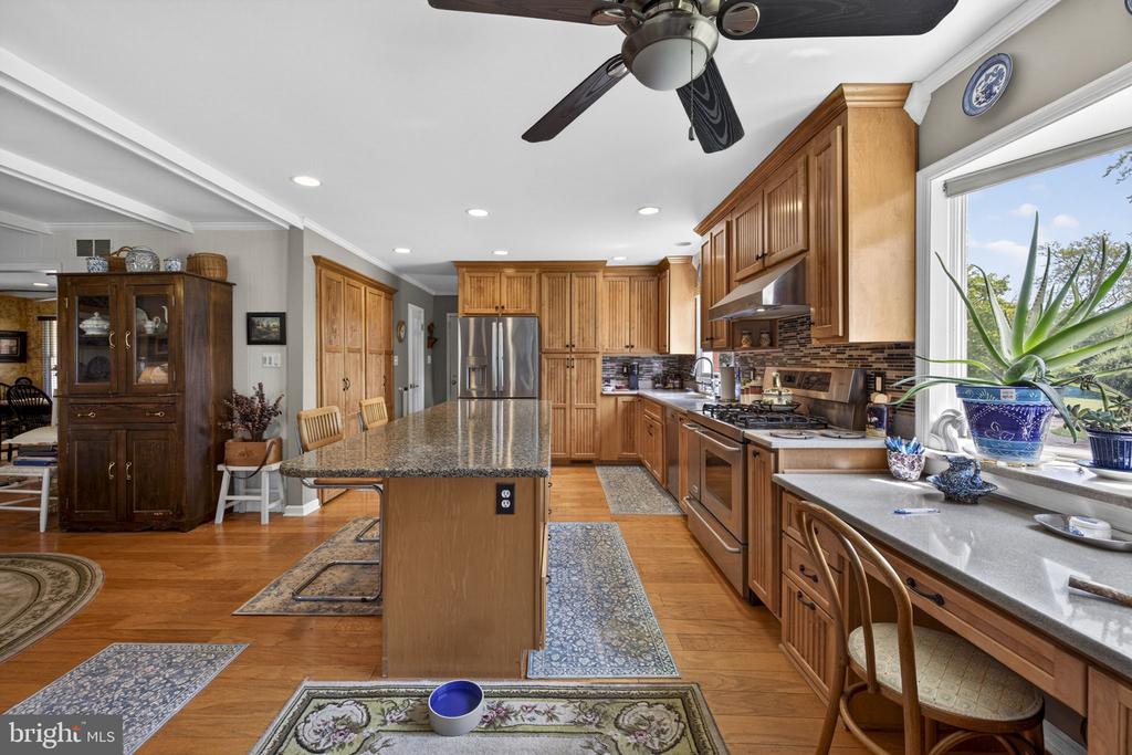 3934 RECTORTOWN RD, MARSHALL, Virginia 20115, 4 Bedrooms Bedrooms, ,2 BathroomsBathrooms,Residential,3934 RECTORTOWN RD,VAFQ2022142 MLS # VAFQ2022142