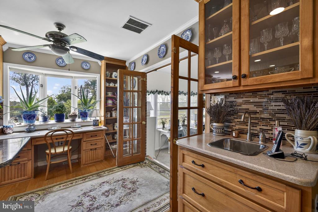 3934 RECTORTOWN RD, MARSHALL, Virginia 20115, 4 Bedrooms Bedrooms, ,2 BathroomsBathrooms,Residential,3934 RECTORTOWN RD,VAFQ2022142 MLS # VAFQ2022142