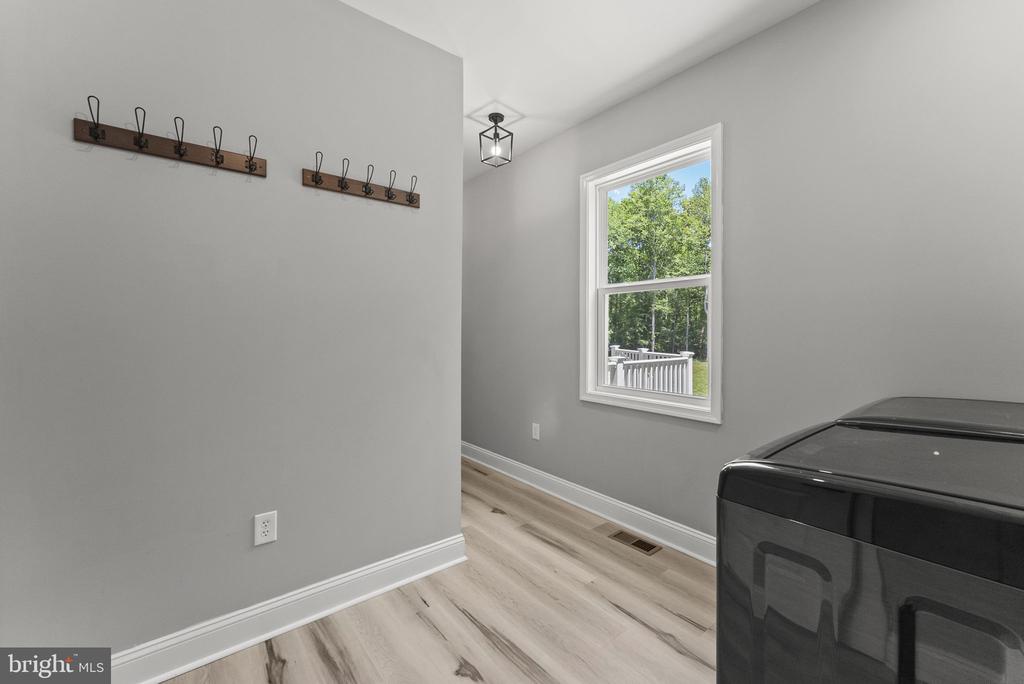 28105 RACCOON FORD RD, CULPEPER, Virginia 22701, 3 Bedrooms Bedrooms, ,3 BathroomsBathrooms,Residential,28105 RACCOON FORD RD,VAOR2014250 MLS # VAOR2014250 28105 RACCOON FORD RD, CULPEPER, Virginia 22701, 3 Bedrooms Bedrooms, ,3 BathroomsBathrooms,Residential,28105 RACCOON FORD RD,VAOR2014250 MLS # VAOR2014250