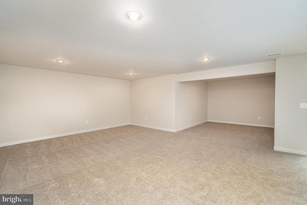 6200 JULIAN LN, MINERAL, Virginia 23117, 4 Bedrooms Bedrooms, ,3 BathroomsBathrooms,Residential,6200 JULIAN LN,VASP2042164 MLS # VASP2042164