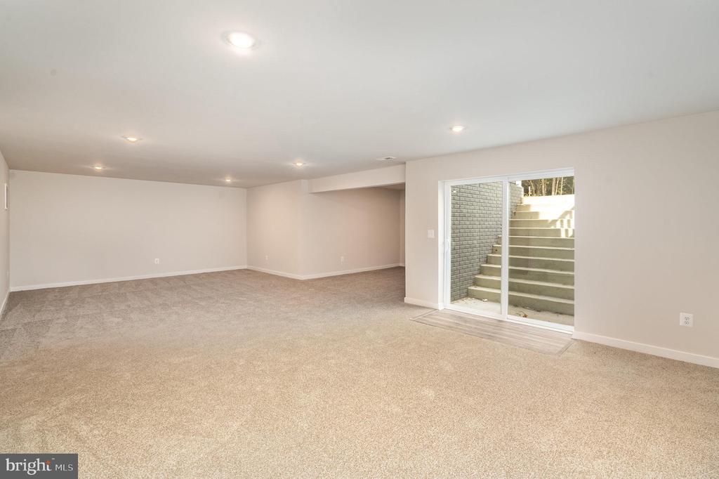 6200 JULIAN LN, MINERAL, Virginia 23117, 4 Bedrooms Bedrooms, ,3 BathroomsBathrooms,Residential,6200 JULIAN LN,VASP2042164 MLS # VASP2042164