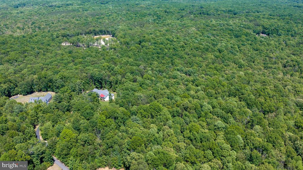 32454 GADSDEN LN, LOCUST GROVE, Virginia 22508, 4 Bedrooms Bedrooms, ,3 BathroomsBathrooms,Residential,32454 GADSDEN LN,VAOR2014192 MLS # VAOR2014192