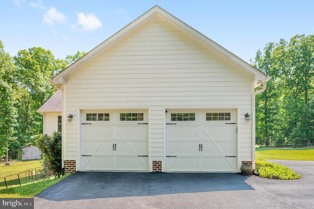 32454 GADSDEN LN, LOCUST GROVE, Virginia 22508, 4 Bedrooms Bedrooms, ,3 BathroomsBathrooms,Residential,32454 GADSDEN LN,VAOR2014192 MLS # VAOR2014192