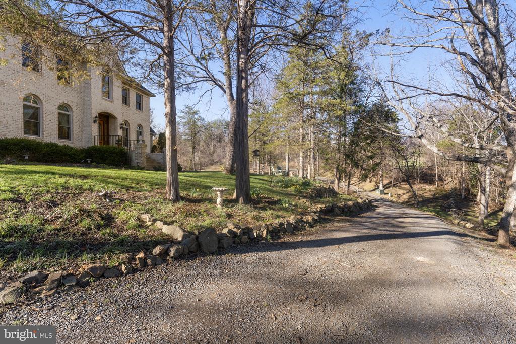 7929 WELLINGTON DR, WARRENTON, Virginia 20186, 3 Bedrooms Bedrooms, ,2 BathroomsBathrooms,Residential,7929 WELLINGTON DR,VAFQ2022132 MLS # VAFQ2022132 7929 WELLINGTON DR, WARRENTON, Virginia 20186, 3 Bedrooms Bedrooms, ,2 BathroomsBathrooms,Residential,7929 WELLINGTON DR,VAFQ2022132 MLS # VAFQ2022132