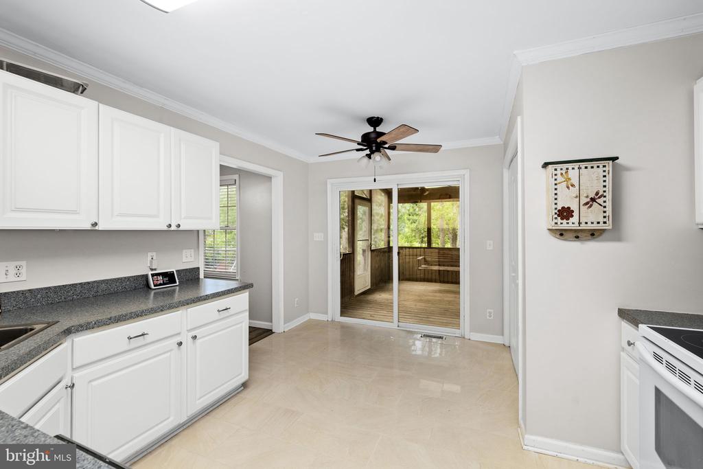 5300 RACHELS CT, FREDERICKSBURG, Virginia 22407, 3 Bedrooms Bedrooms, ,2 BathroomsBathrooms,Residential,5300 RACHELS CT,VASP2041954 MLS # VASP2041954 5300 RACHELS CT, FREDERICKSBURG, Virginia 22407, 3 Bedrooms Bedrooms, ,2 BathroomsBathrooms,Residential,5300 RACHELS CT,VASP2041954 MLS # VASP2041954