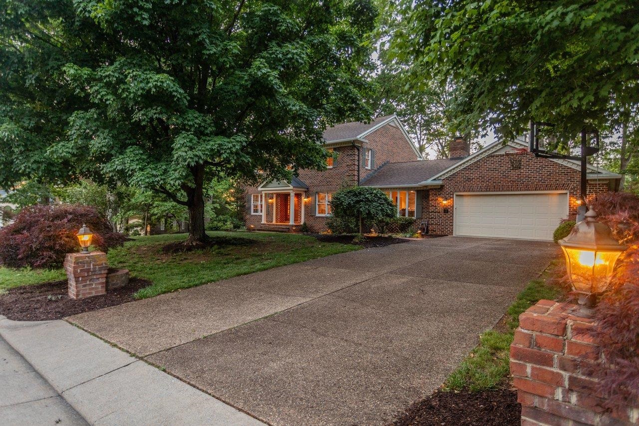 207 FAIRWAY DR, HARRISONBURG, Virginia 22802, 4 Bedrooms Bedrooms, ,3 BathroomsBathrooms,Residential,207 FAIRWAY DR,677224 MLS # 677224
