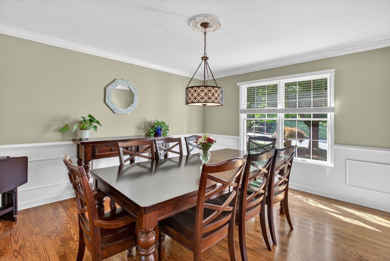 207 FAIRWAY DR, HARRISONBURG, Virginia 22802, 4 Bedrooms Bedrooms, ,3 BathroomsBathrooms,Residential,207 FAIRWAY DR,677224 MLS # 677224 207 FAIRWAY DR, HARRISONBURG, Virginia 22802, 4 Bedrooms Bedrooms, ,3 BathroomsBathrooms,Residential,207 FAIRWAY DR,677224 MLS # 677224