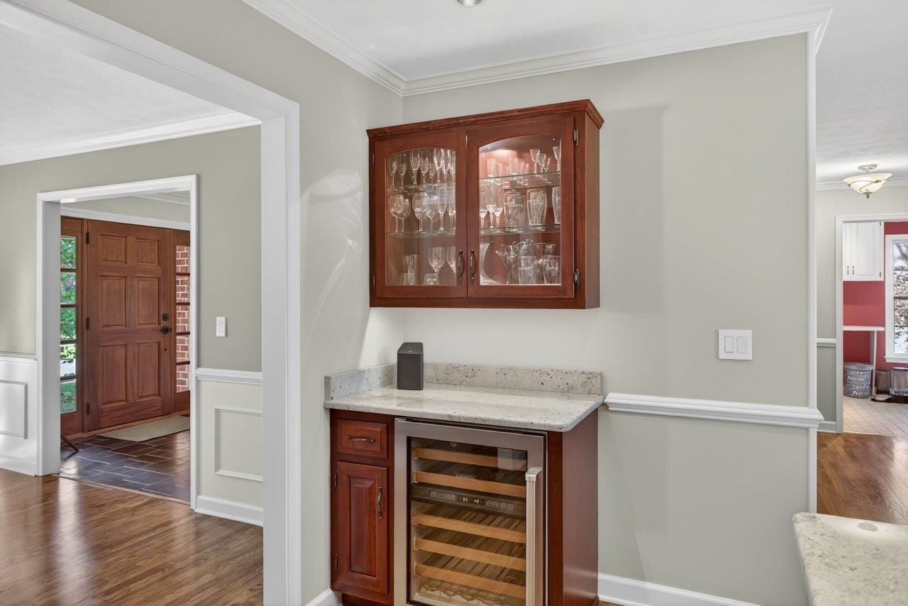 207 FAIRWAY DR, HARRISONBURG, Virginia 22802, 4 Bedrooms Bedrooms, ,3 BathroomsBathrooms,Residential,207 FAIRWAY DR,677224 MLS # 677224 207 FAIRWAY DR, HARRISONBURG, Virginia 22802, 4 Bedrooms Bedrooms, ,3 BathroomsBathrooms,Residential,207 FAIRWAY DR,677224 MLS # 677224